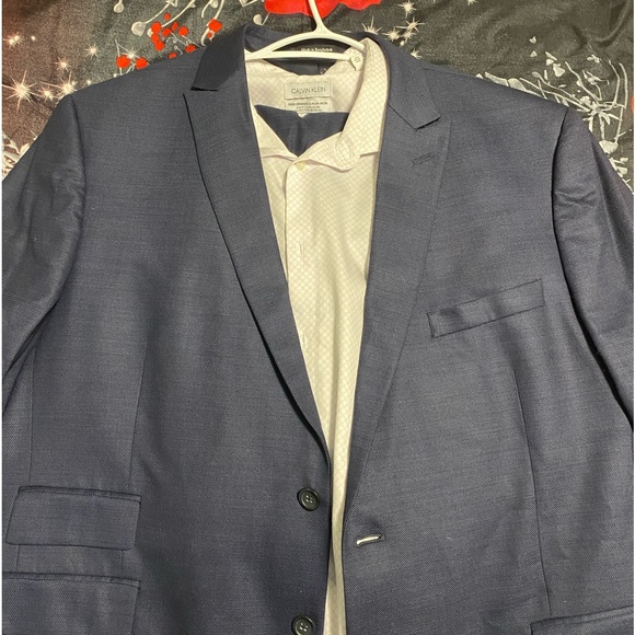 Men’s suit. - Picture 1 of 1